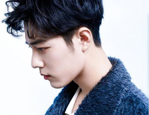 周谨雯肖战最新爆料图片,甜蜜互动引粉丝热议